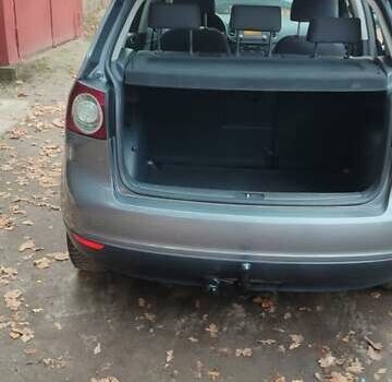 Зеленый Фольксваген Гольф Плюс, объемом двигателя 1.6 л и пробегом 204 тыс. км за 4999 $, фото 5 на Automoto.ua