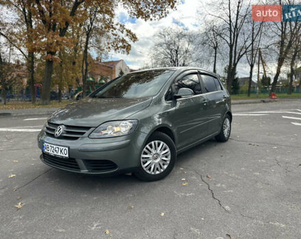 Фольксваген Гольф Плюс 2005 в Виннице на Automoto.ua Зеленый Фольксваген Гольф Плюс, объемом двигателя 1.6 л и пробегом 234 тыс. км за 6300 $, фото 5 на Automoto.ua