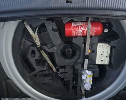 Зелений Фольксваген Golf Plus, об'ємом двигуна 1.9 л та пробігом 290 тис. км за 7300 $, фото 21 на Automoto.ua