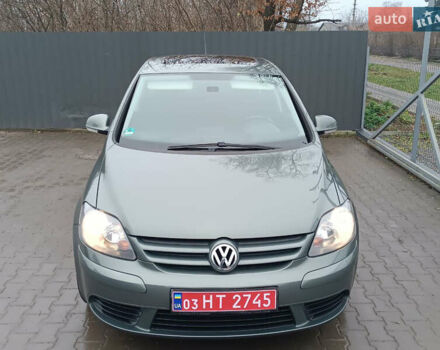 Зеленый Фольксваген Гольф Плюс, объемом двигателя 1.6 л и пробегом 212 тыс. км за 6399 $, фото 8 на Automoto.ua