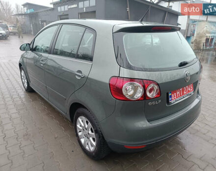 Зеленый Фольксваген Гольф Плюс, объемом двигателя 1.6 л и пробегом 212 тыс. км за 6399 $, фото 52 на Automoto.ua