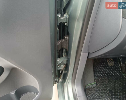 Зеленый Фольксваген Гольф Плюс, объемом двигателя 1.6 л и пробегом 212 тыс. км за 6399 $, фото 19 на Automoto.ua