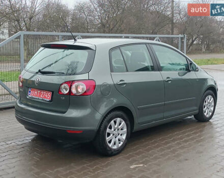 Зеленый Фольксваген Гольф Плюс, объемом двигателя 1.6 л и пробегом 212 тыс. км за 6399 $, фото 4 на Automoto.ua