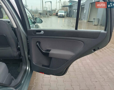 Зеленый Фольксваген Гольф Плюс, объемом двигателя 1.6 л и пробегом 212 тыс. км за 6399 $, фото 48 на Automoto.ua