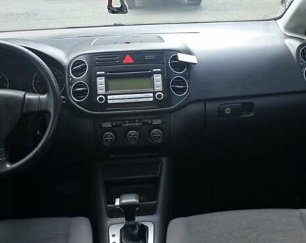 Зелений Фольксваген Golf Plus, об'ємом двигуна 1.9 л та пробігом 290 тис. км за 7300 $, фото 26 на Automoto.ua