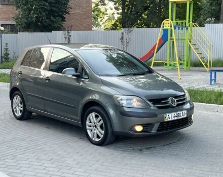 Зелений Фольксваген Golf Plus, об'ємом двигуна 1.6 л та пробігом 193 тис. км за 4999 $, фото 1 на Automoto.ua