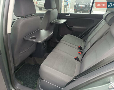 Зеленый Фольксваген Гольф Плюс, объемом двигателя 1.6 л и пробегом 212 тыс. км за 6399 $, фото 39 на Automoto.ua