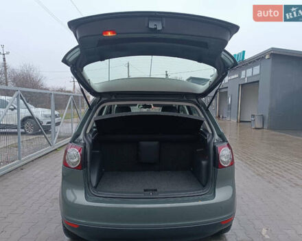 Зеленый Фольксваген Гольф Плюс, объемом двигателя 1.6 л и пробегом 212 тыс. км за 6399 $, фото 61 на Automoto.ua