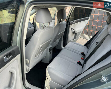 Фольксваген Гольф Плюс 2007 в Ровно на Automoto.ua Зеленый Фольксваген Гольф Плюс, объемом двигателя 1.6 л и пробегом 220 тыс. км за 7499 $, фото 35 на Automoto.ua