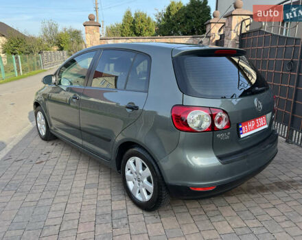 Фольксваген Гольф Плюс 2007 в Ровно на Automoto.ua Зеленый Фольксваген Гольф Плюс, объемом двигателя 1.6 л и пробегом 220 тыс. км за 7499 $, фото 14 на Automoto.ua