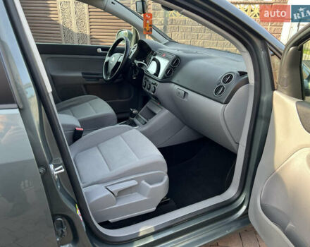 Фольксваген Гольф Плюс 2007 в Ровно на Automoto.ua Зеленый Фольксваген Гольф Плюс, объемом двигателя 1.6 л и пробегом 220 тыс. км за 7499 $, фото 22 на Automoto.ua