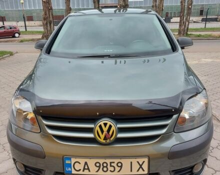 Зеленый Фольксваген Гольф Плюс, объемом двигателя 1.6 л и пробегом 214 тыс. км за 7700 $, фото 3 на Automoto.ua