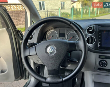 Фольксваген Гольф Плюс 2007 в Ровно на Automoto.ua Зеленый Фольксваген Гольф Плюс, объемом двигателя 1.6 л и пробегом 220 тыс. км за 7499 $, фото 30 на Automoto.ua