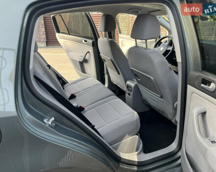 Фольксваген Гольф Плюс 2007 в Ровно на Automoto.ua Зеленый Фольксваген Гольф Плюс, объемом двигателя 1.6 л и пробегом 220 тыс. км за 7499 $, фото 34 на Automoto.ua