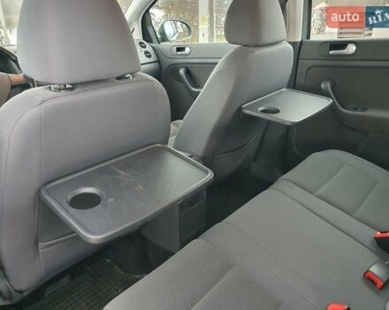 Зеленый Фольксваген Гольф Плюс, объемом двигателя 1.6 л и пробегом 124 тыс. км за 6999 $, фото 33 на Automoto.ua