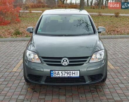 Зеленый Фольксваген Гольф Плюс, объемом двигателя 1.6 л и пробегом 124 тыс. км за 6999 $, фото 1 на Automoto.ua