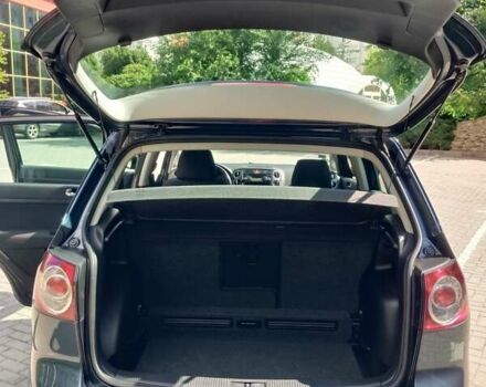 Зеленый Фольксваген Гольф Плюс, объемом двигателя 1.4 л и пробегом 215 тыс. км за 7800 $, фото 22 на Automoto.ua