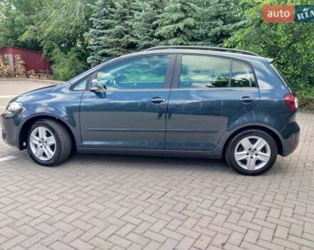 Зеленый Фольксваген Гольф Плюс, объемом двигателя 1.4 л и пробегом 215 тыс. км за 7800 $, фото 2 на Automoto.ua