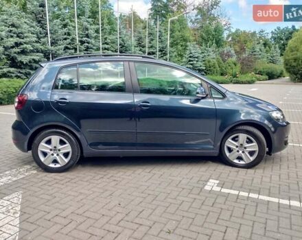 Зеленый Фольксваген Гольф Плюс, объемом двигателя 1.4 л и пробегом 215 тыс. км за 7800 $, фото 6 на Automoto.ua