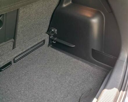 Зеленый Фольксваген Гольф Плюс, объемом двигателя 1.4 л и пробегом 215 тыс. км за 7800 $, фото 24 на Automoto.ua