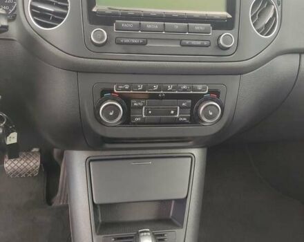 Зелений Фольксваген Golf Plus, об'ємом двигуна 1.4 л та пробігом 177 тис. км за 8850 $, фото 28 на Automoto.ua