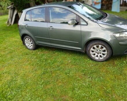 Зеленый Фольксваген Гольф Плюс, объемом двигателя 1.9 л и пробегом 312 тыс. км за 6000 $, фото 2 на Automoto.ua