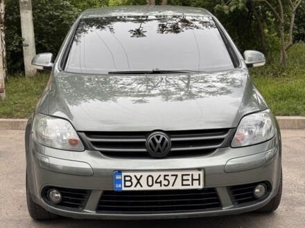 Фольксваген Golf Plus 2005 у Хмельницькому на Automoto.ua Зелений Фольксваген Golf Plus, об'ємом двигуна 1.6 л та пробігом 218 тис. км за 6050 $, фото 1 на Automoto.ua