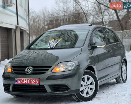 Зелений Фольксваген Golf Plus, об'ємом двигуна 1.6 л та пробігом 218 тис. км за 6650 $, фото 1 на Automoto.ua