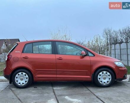Оранжевый Фольксваген Гольф Плюс, объемом двигателя 1.4 л и пробегом 149 тыс. км за 6000 $, фото 5 на Automoto.ua
