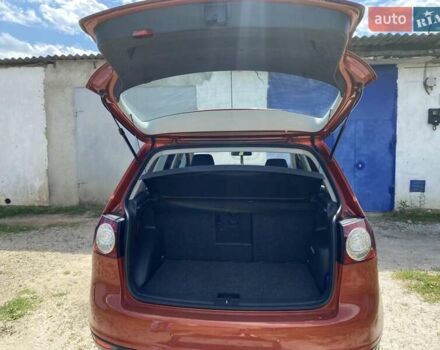 Оранжевый Фольксваген Гольф Плюс, объемом двигателя 1.6 л и пробегом 229 тыс. км за 7600 $, фото 4 на Automoto.ua