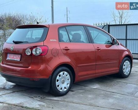Оранжевый Фольксваген Гольф Плюс, объемом двигателя 1.4 л и пробегом 149 тыс. км за 6000 $, фото 6 на Automoto.ua