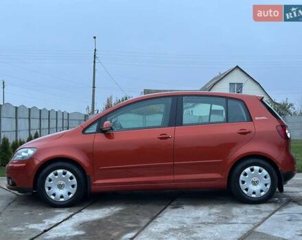 Оранжевый Фольксваген Гольф Плюс, объемом двигателя 1.4 л и пробегом 149 тыс. км за 6000 $, фото 3 на Automoto.ua