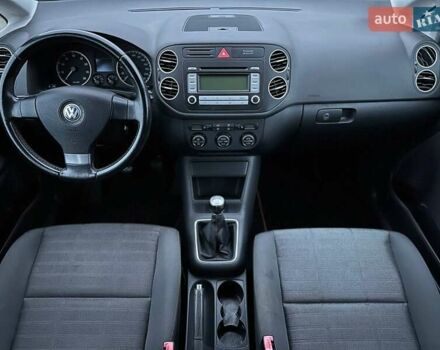 Оранжевый Фольксваген Гольф Плюс, объемом двигателя 1.4 л и пробегом 149 тыс. км за 6000 $, фото 29 на Automoto.ua