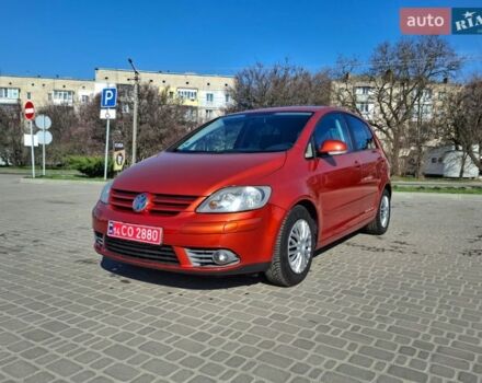 Оранжевый Фольксваген Гольф Плюс, объемом двигателя 1.6 л и пробегом 201 тыс. км за 6300 $, фото 1 на Automoto.ua