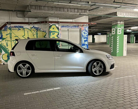 Белый Фольксваген Гольф Р, объемом двигателя 1.98 л и пробегом 190 тыс. км за 11000 $, фото 10 на Automoto.ua