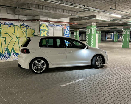Белый Фольксваген Гольф Р, объемом двигателя 1.98 л и пробегом 190 тыс. км за 11000 $, фото 11 на Automoto.ua