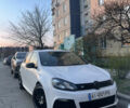 Белый Фольксваген Гольф Р, объемом двигателя 2 л и пробегом 181 тыс. км за 16271 $, фото 12 на Automoto.ua
