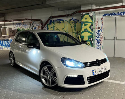 Белый Фольксваген Гольф Р, объемом двигателя 1.98 л и пробегом 190 тыс. км за 11000 $, фото 7 на Automoto.ua