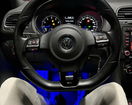 Белый Фольксваген Гольф Р, объемом двигателя 1.98 л и пробегом 190 тыс. км за 11000 $, фото 28 на Automoto.ua