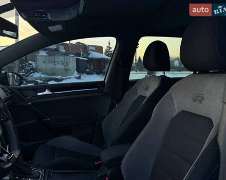 Білий Фольксваген Гольф Р, об'ємом двигуна 1.98 л та пробігом 150 тис. км за 17500 $, фото 21 на Automoto.ua