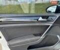 Белый Фольксваген Гольф Р, объемом двигателя 2 л и пробегом 151 тыс. км за 16700 $, фото 23 на Automoto.ua