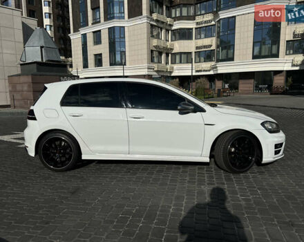 Белый Фольксваген Гольф Р, объемом двигателя 2 л и пробегом 210 тыс. км за 17500 $, фото 9 на Automoto.ua