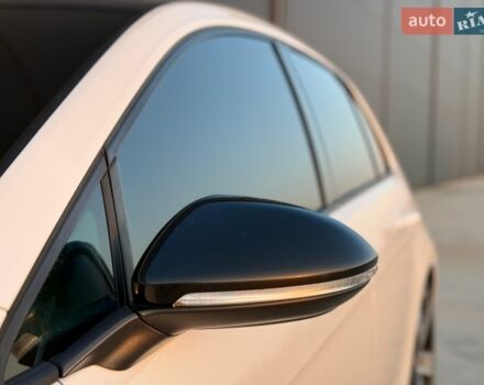 Білий Фольксваген Гольф Р, об'ємом двигуна 2 л та пробігом 138 тис. км за 17499 $, фото 18 на Automoto.ua