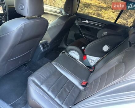 Белый Фольксваген Гольф Р, объемом двигателя 1.98 л и пробегом 137 тыс. км за 19000 $, фото 18 на Automoto.ua