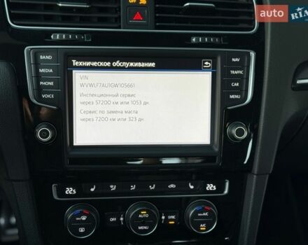 Білий Фольксваген Гольф Р, об'ємом двигуна 2 л та пробігом 138 тис. км за 17499 $, фото 65 на Automoto.ua