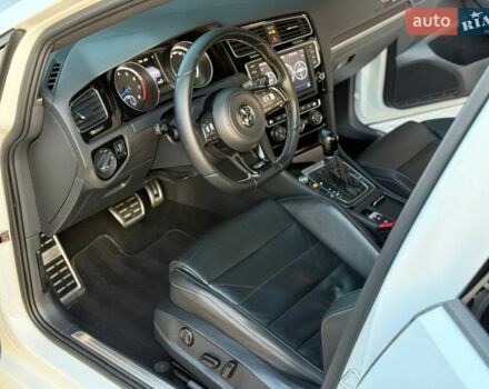 Білий Фольксваген Гольф Р, об'ємом двигуна 2 л та пробігом 138 тис. км за 17499 $, фото 36 на Automoto.ua