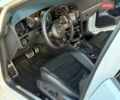 Білий Фольксваген Гольф Р, об'ємом двигуна 2 л та пробігом 138 тис. км за 17499 $, фото 36 на Automoto.ua