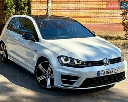 Белый Фольксваген Гольф Р, объемом двигателя 1.98 л и пробегом 137 тыс. км за 19000 $, фото 1 на Automoto.ua