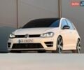 Білий Фольксваген Гольф Р, об'ємом двигуна 2 л та пробігом 138 тис. км за 17499 $, фото 7 на Automoto.ua