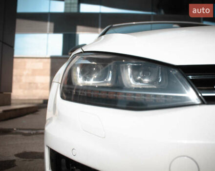 Білий Фольксваген Гольф Р, об'ємом двигуна 1.98 л та пробігом 111 тис. км за 20900 $, фото 31 на Automoto.ua